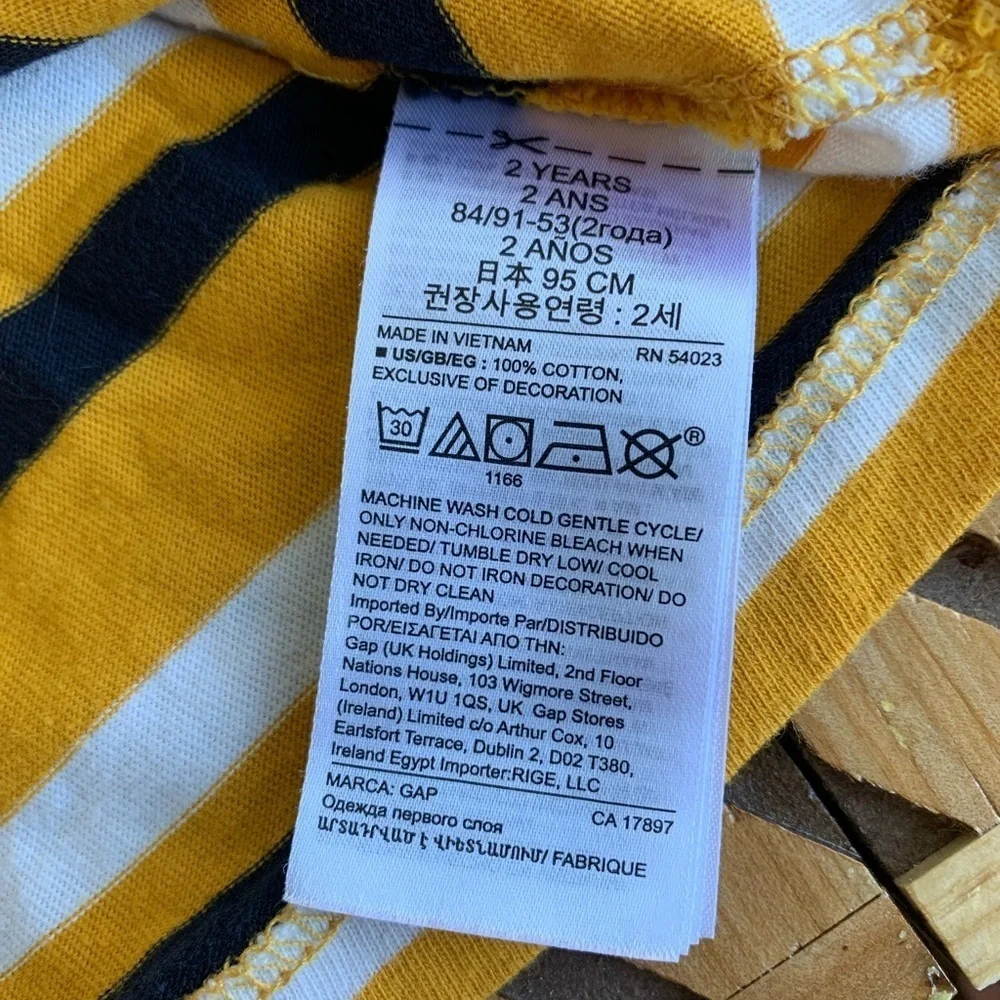 Gap Yellow Striped Pocket Tee sz 2